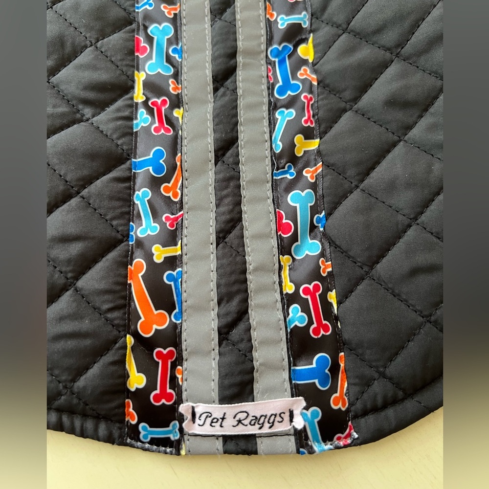 Designer Quilted Jacket - Picture 6 of 7
